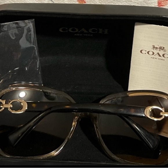 Coach sunglasses! - Picture 6 of 6